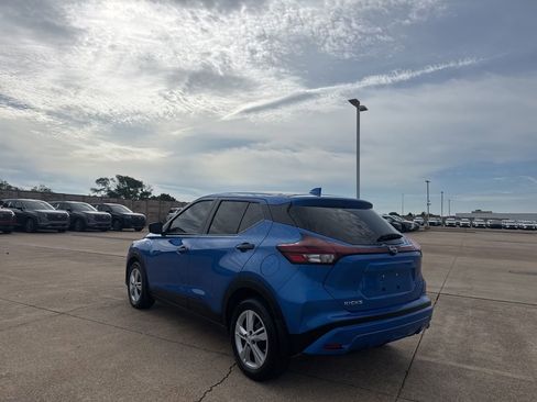 Certified 2024 Nissan Kicks S FWD image 16