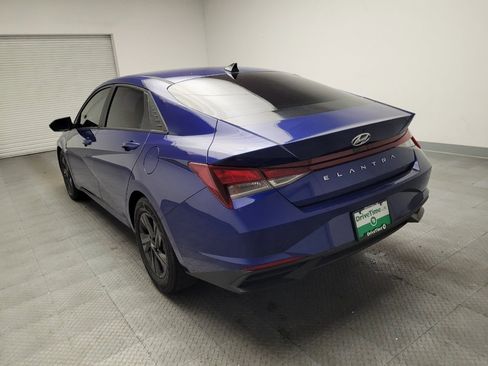 Used 2021 Hyundai Elantra SEL FWD image 6