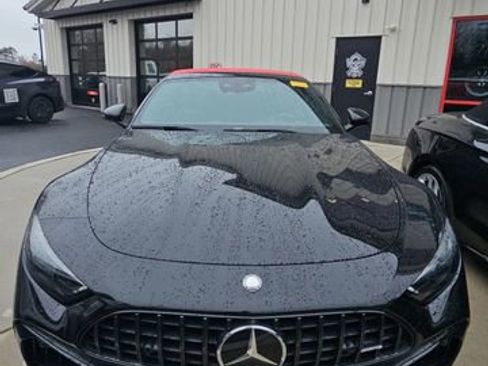 Used 2023 Mercedes-Benz SL 63 AMG 4MATIC image 3