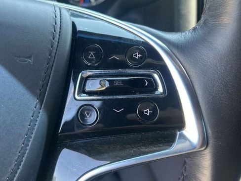 Used 2019 Cadillac Escalade Platinum image 21