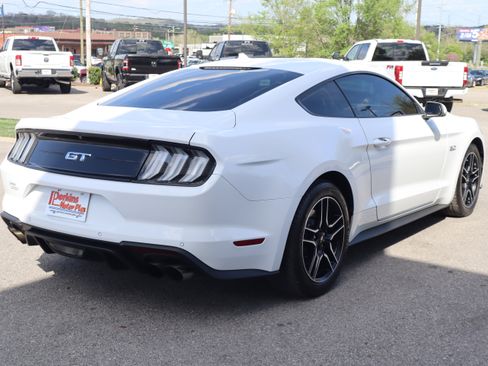Used 2022 Ford Mustang GT Premium w/ Equipment Group 401A RWD image 7