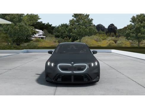 New 2026 BMW M5 w/ Carbon Package image 3