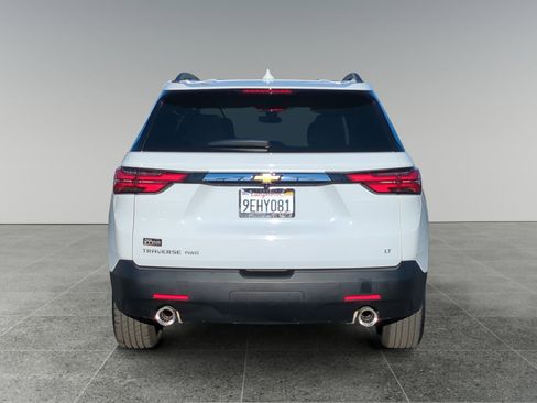 Used 2023 Chevrolet Traverse LT image 4