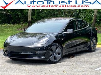 Used 2017 Tesla Model 3 Long Range video 1