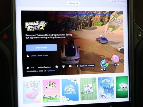 Used 2020 Tesla Model S Long Range Plus image 46