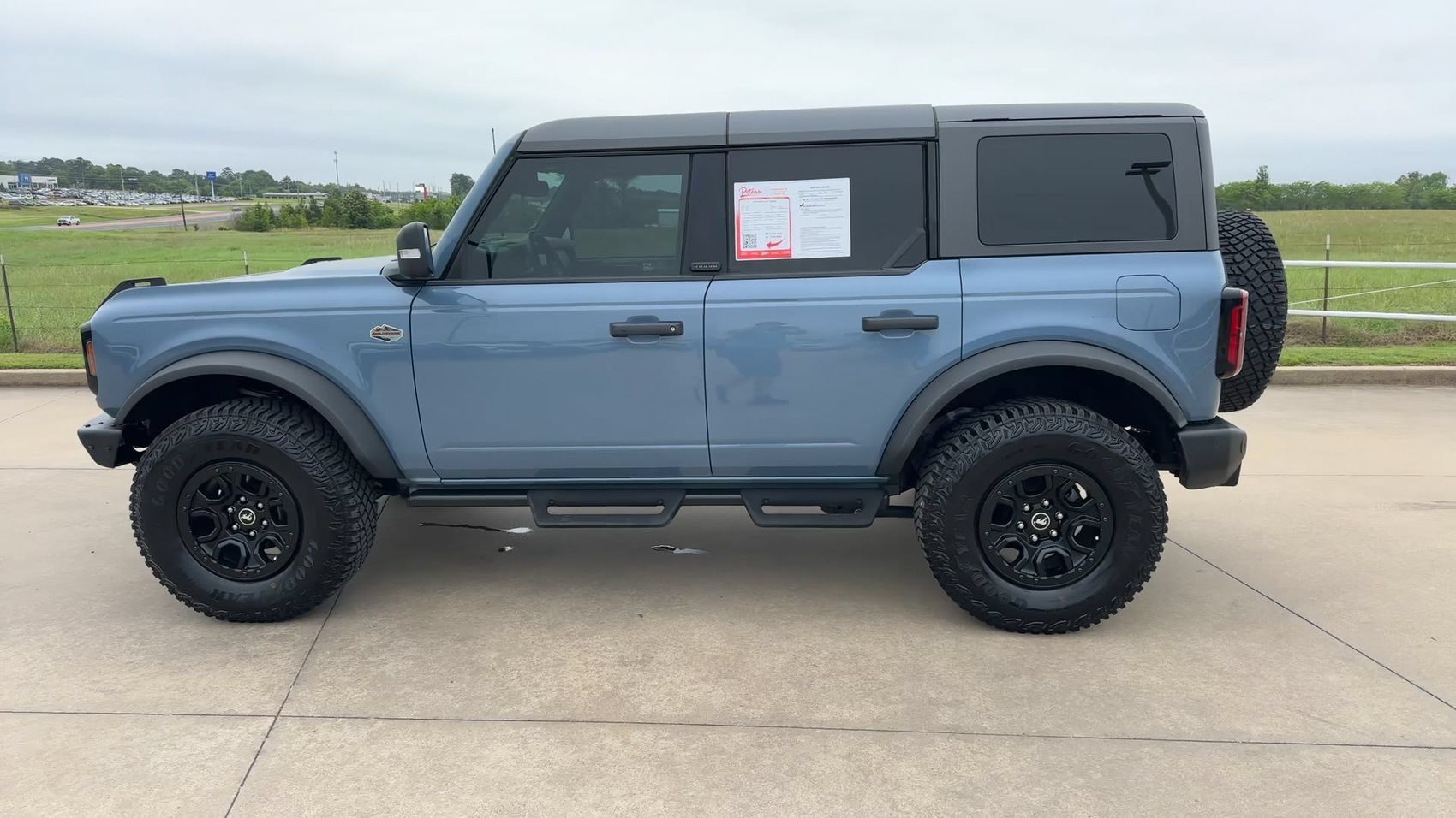 Used 2024 Ford Bronco Wildtrak AWD/4WD image 6