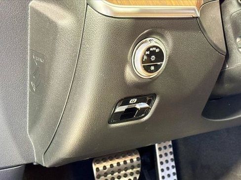 New 2026 Mercedes-Benz CLE 450 4MATIC Coupe image 10
