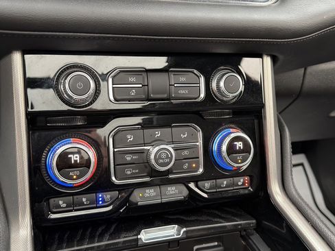 Used 2023 GMC Yukon XL Denali w/ Denali Reserve Package image 46