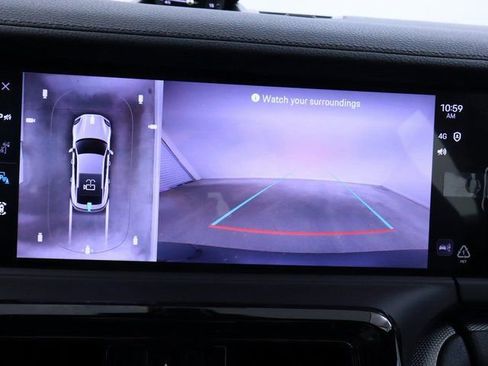 New 2025 Porsche Panamera 4 image 23