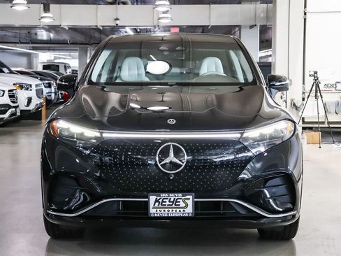 Certified 2023 Mercedes-Benz EQS 580 4MATIC SUV image 6