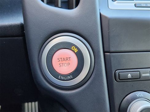 Used 2009 Nissan 370Z Touring w/ Sport Pkg image 15