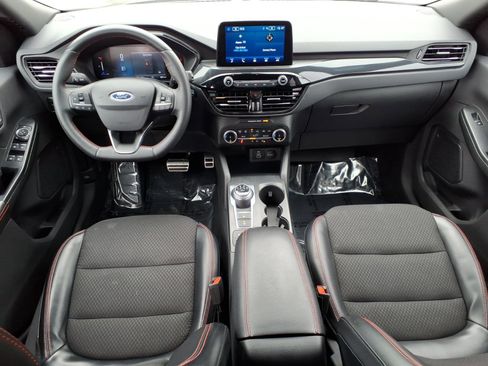 Used 2024 Ford Escape ST-Line image 11