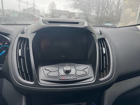 Used 2014 Ford Escape SE w/ Equipment Group 201A image 26