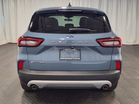 Used 2024 Ford Escape Active FWD image 5