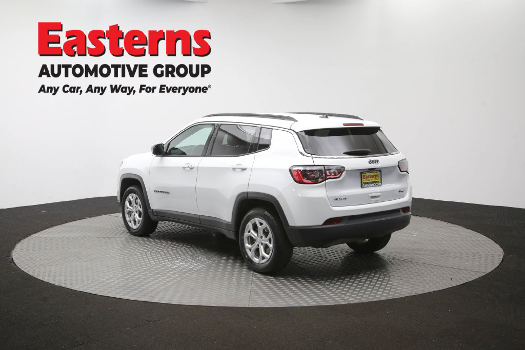 Used 2024 Jeep Compass Latitude AWD/4WD image 60