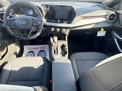 New 2026 Chevrolet Trax RS w/ Driver Confidence Package FWD image 31