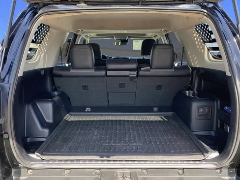Used 2021 Toyota 4Runner SR5 Premium w/ Moonroof Package RWD image 18