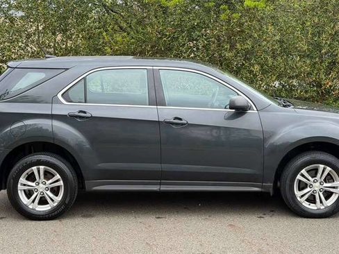 Used 2013 Chevrolet Equinox LS FWD image 8
