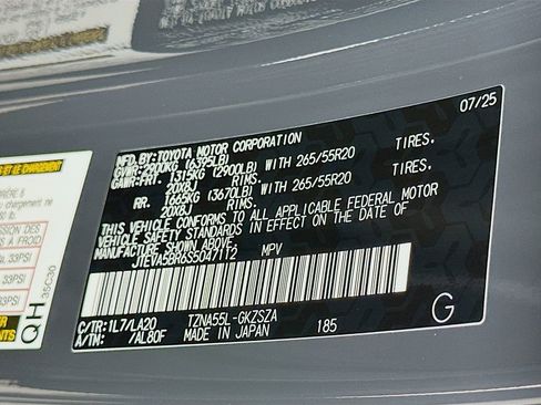 Used 2025 Toyota 4Runner Limited image 33