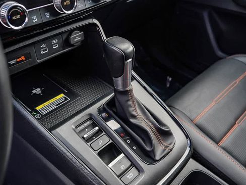 Used 2024 Honda CR-V Sport Touring image 22