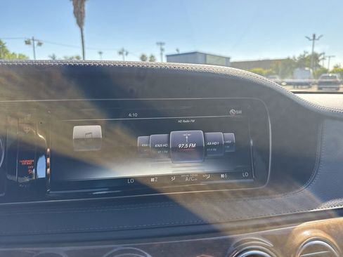 Used 2017 Mercedes-Benz S 550 Sedan image 10