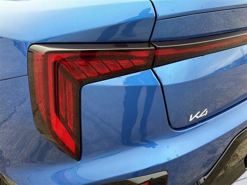 New 2025 Kia K4 GT-Line image 29
