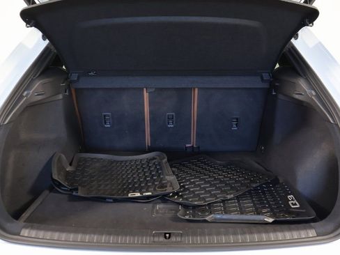 Used 2021 Audi Q3 2.0T Premium image 14