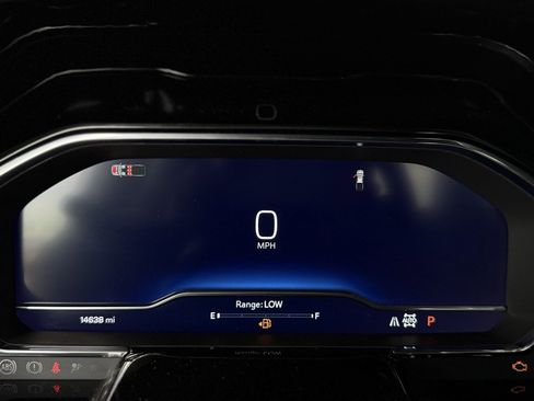 Used 2024 Chevrolet Silverado 1500 ZR2 w/ Technology Package image 36