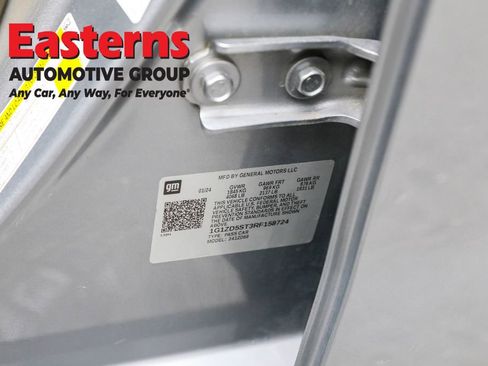 Used 2024 Chevrolet Malibu LT image 34