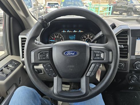 Used 2019 Ford F150 XLT image 19