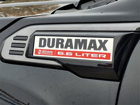 New 2026 GMC Sierra 2500 AT4 w/ AT4 Premium Plus Package image 9