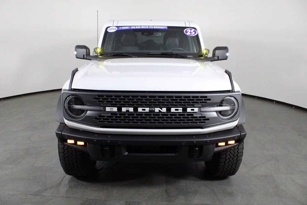 Used 2025 Ford Bronco Badlands AWD/4WD image 12