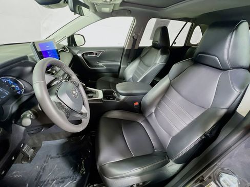 Certified 2025 Toyota RAV4 XLE Premium w/ Weather Package AWD/4WD image 19