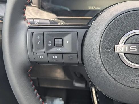 Certified 2026 Nissan Kicks SR FWD image 16