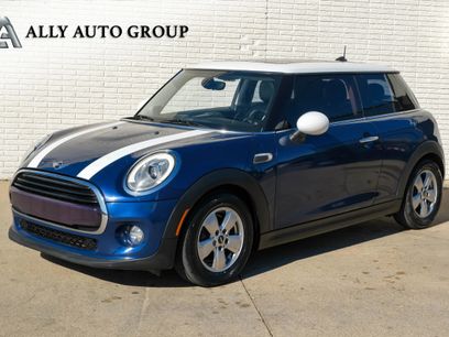 Used 2017 MINI Cooper 2-Door Hardtop w/ Premium Package