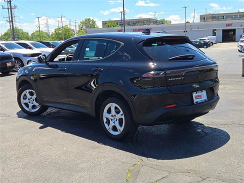Certified 2025 Dodge Hornet GT w/ Cold Weather Group AWD/4WD image 17