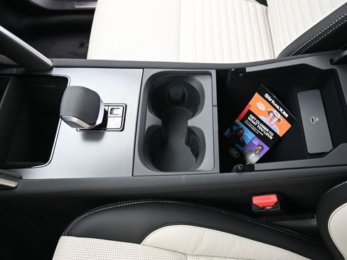 New 2026 Land Rover Discovery Sport Landmark AWD/4WD image 26