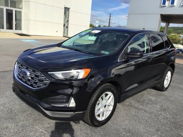 Certified 2022 Ford Edge SEL w/ Convenience Package AWD/4WD image 2