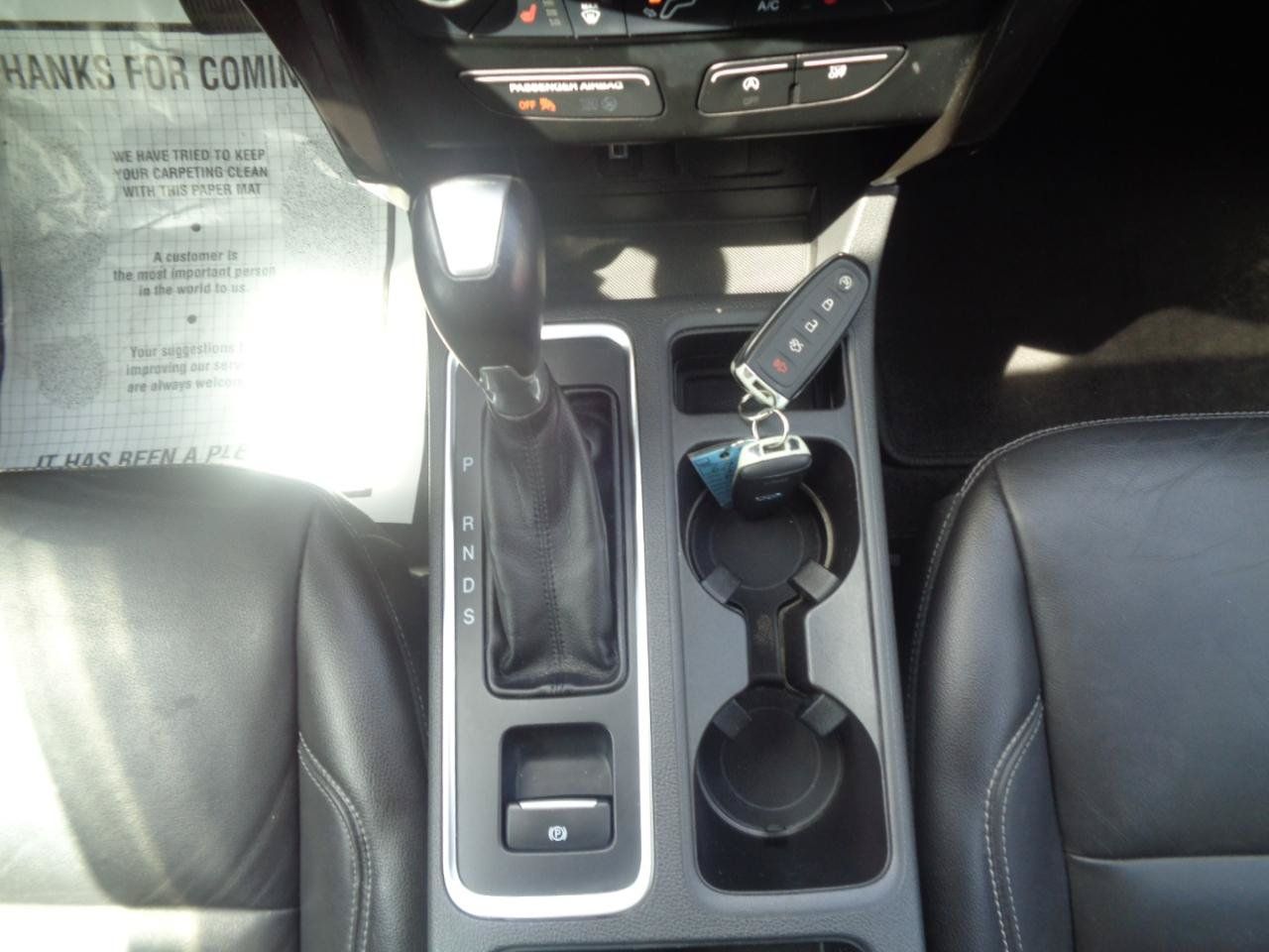 Used 2017 Ford Escape Titanium AWD/4WD image 32