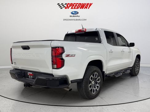 Used 2023 Chevrolet Colorado Z71 w/ Z71 Convenience Package 2 AWD/4WD image 6