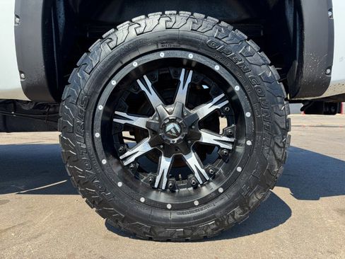 Used 2013 GMC Sierra 2500 SLE w/ SLE Preferred Package image 13