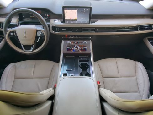 Used 2023 Lincoln Aviator Reserve w/ Equipment Group 201A RWD image 49