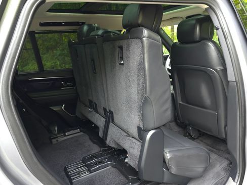 Used 2024 Land Rover Range Rover Long Wheelbase SE AWD/4WD image 23