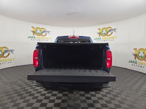 Used 2020 Chevrolet Colorado Z71 AWD/4WD image 31