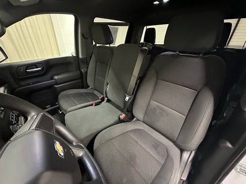 Used 2022 Chevrolet Silverado 1500 Custom w/ LPO, Blackout Package image 29