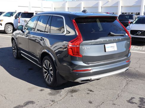 Used 2021 Volvo XC90 T5 Momentum w/ Advanced Package image 19