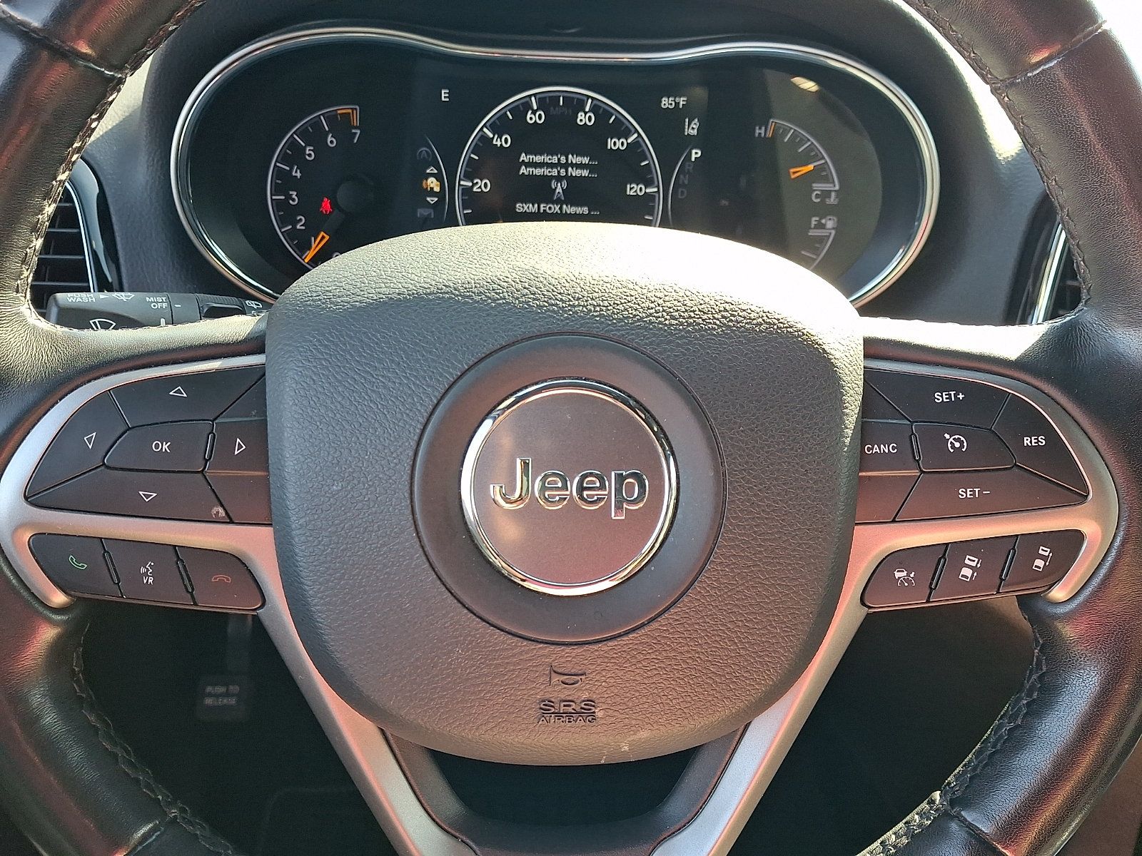 Used 2021 Jeep Grand Cherokee Limited w/ Quick Order Package 28K 80th AWD/4WD image 22