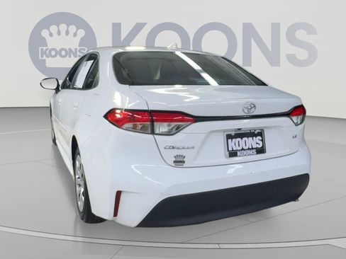 Used 2023 Toyota Corolla LE FWD image 10