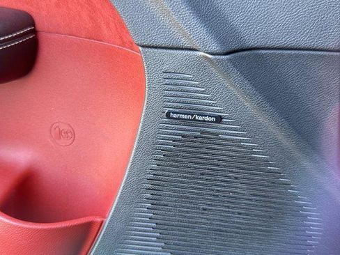 Used 2016 Dodge Challenger SRT Hellcat image 18