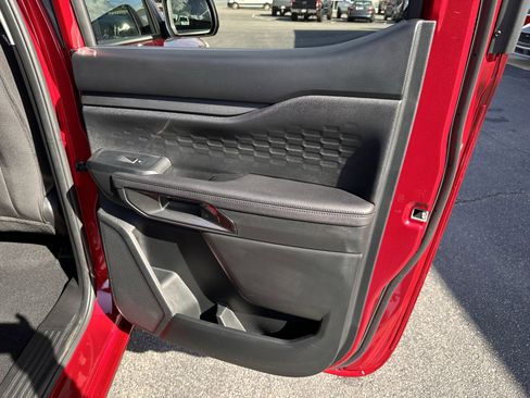 Used 2025 Ford Ranger XLT w/ Equipment Group 301A High AWD/4WD image 16